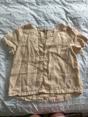 Wrap London short sleeve top, linen with buttons up the back